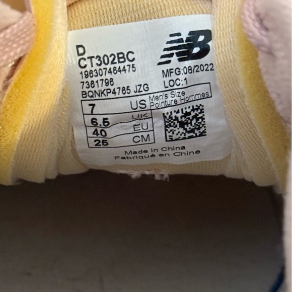 New Balance CT302 in Pink/White Corduroy - Picture 7 of 7